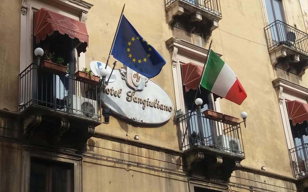 Hotel Sangiuliano 132 centro storico Catania — photo 1 of 1
