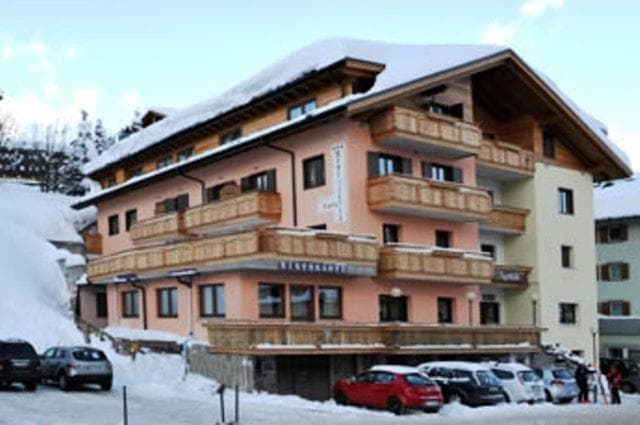 Hotel Negritella — photo 1 of 45