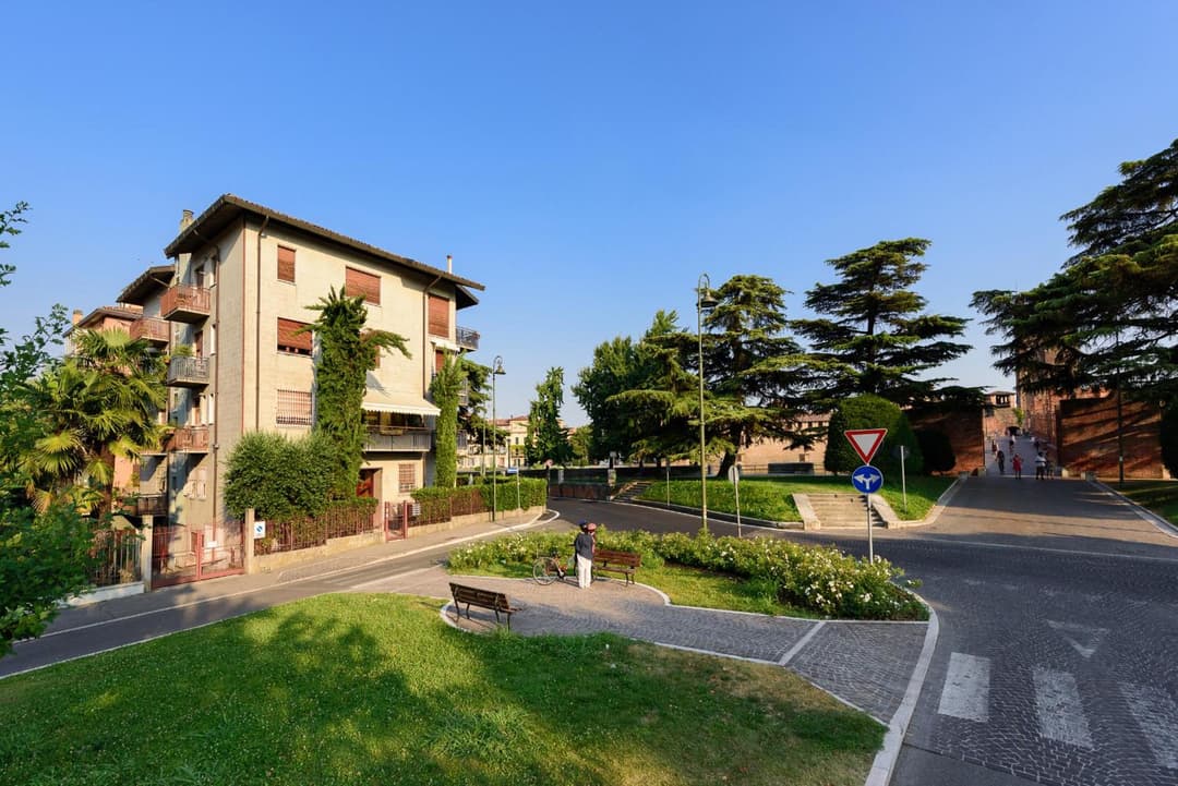 Castle View - VeronaInFlat — photo 1 of 16