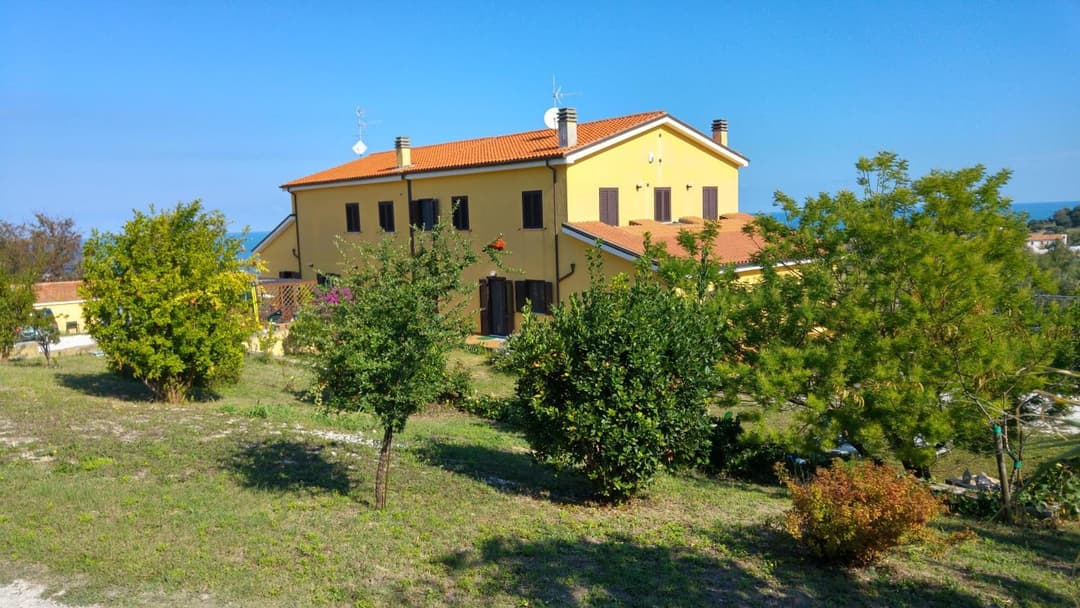 Vistazzurra B&B — photo 1 of 1