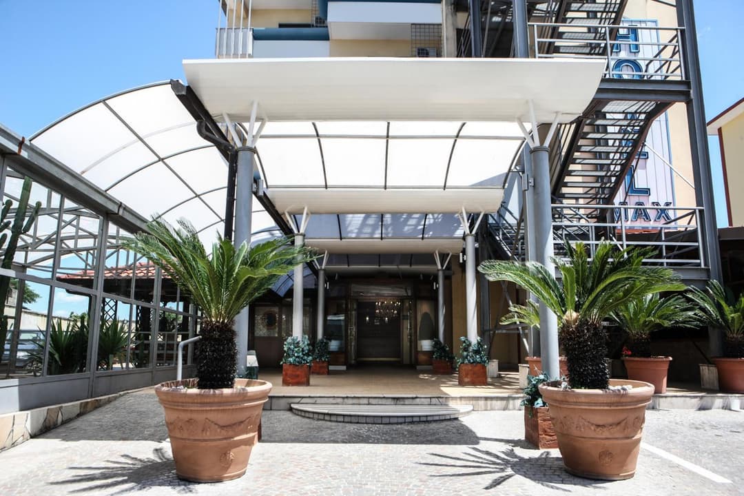 Hotel Max — photo 1 of 1