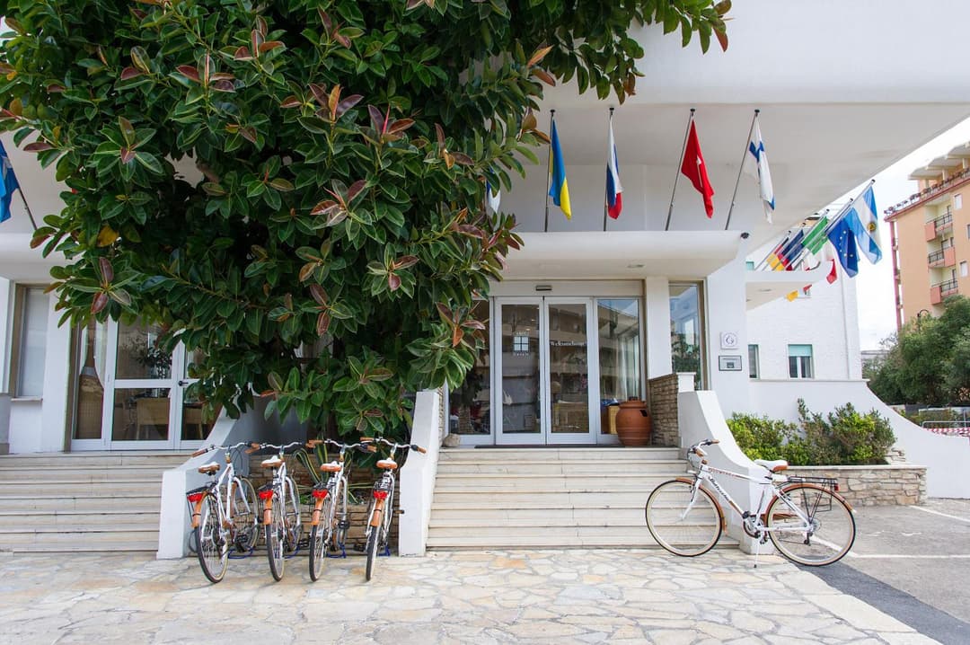 Joli Park Hotel - Caroli Hotels — photo 1 of 1