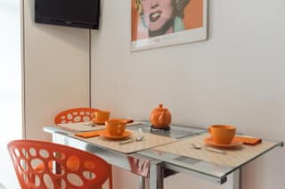 LittleAndCosy