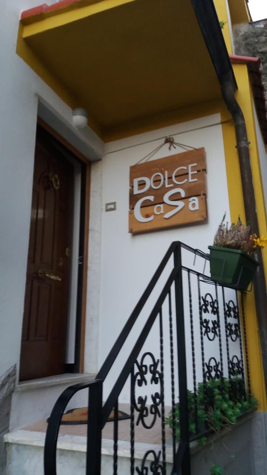 Dolce Casa — photo 1 of 20