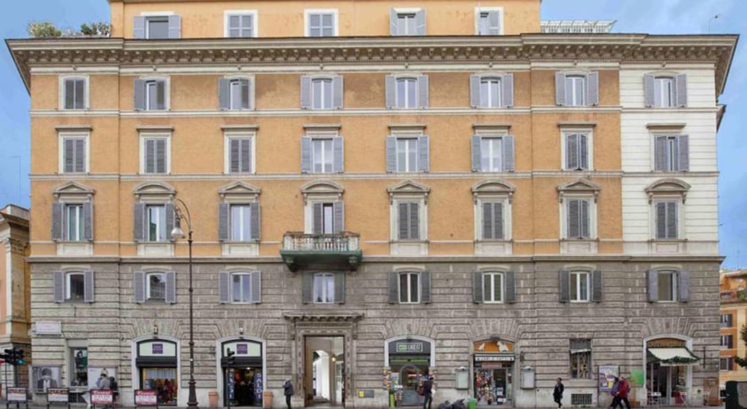 Corso Vittorio 308 — photo 1 of 1