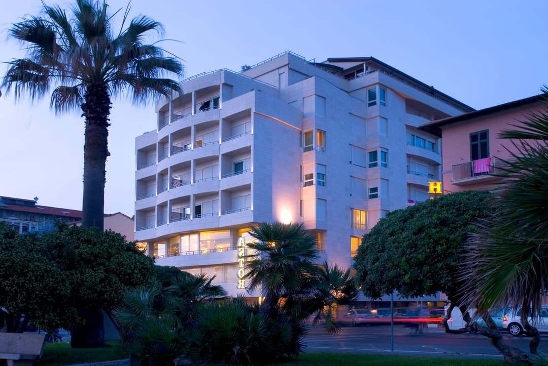 Hotel Sina Astor — photo 1 of 1