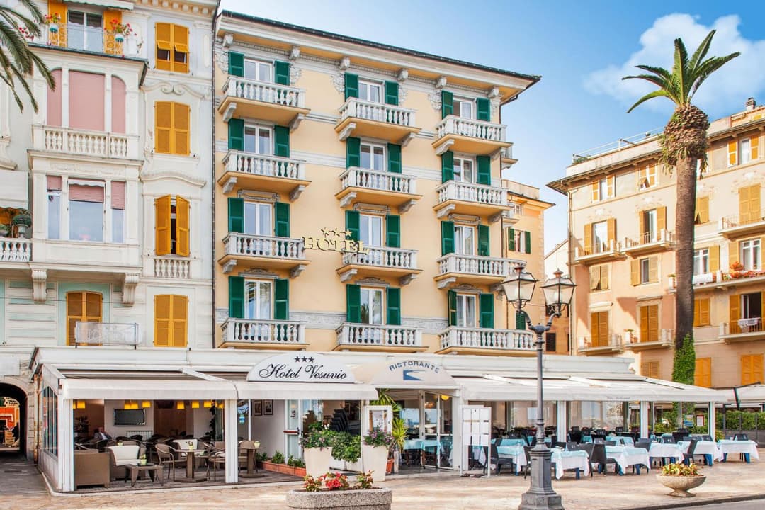 Hotel Vesuvio — photo 1 of 80