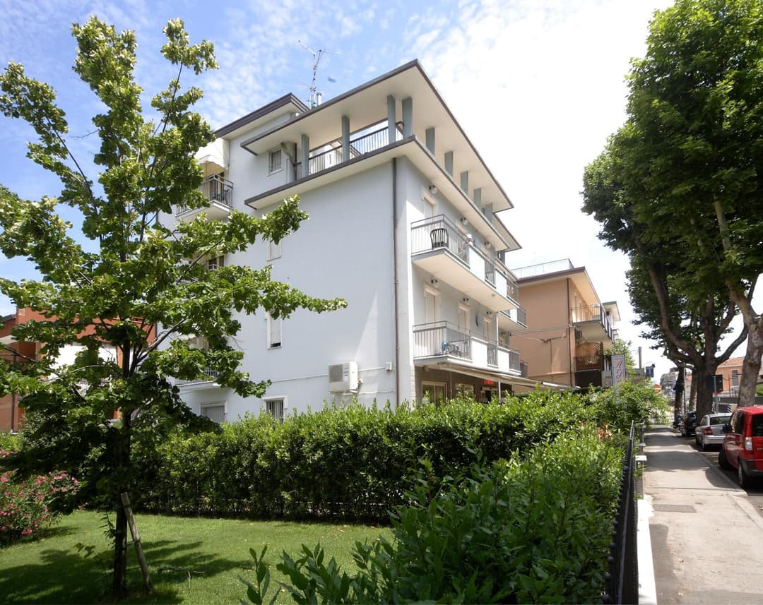 Hotel Ardesia — photo 1 of 67