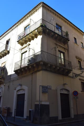 Etna Home