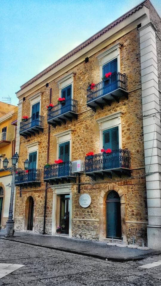 il portico dei normanni — photo 1 of 1