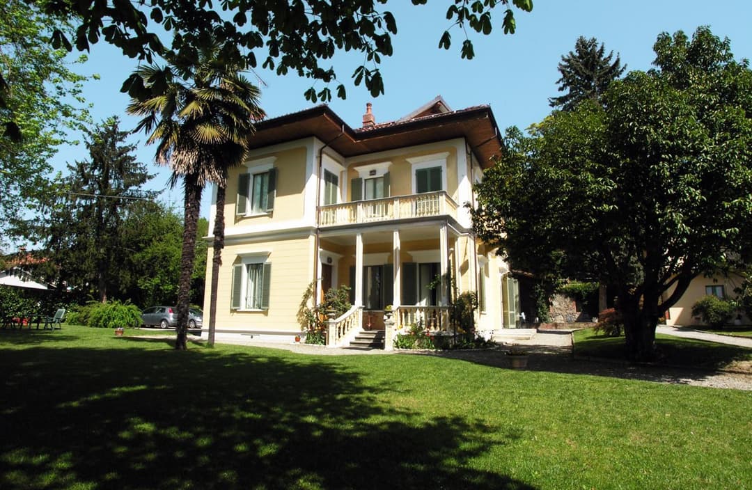Villa D'Azeglio — photo 1 of 80