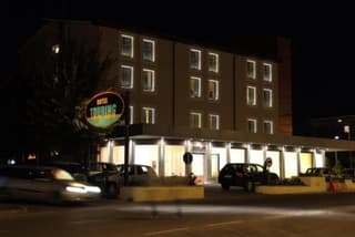 Hotel Touring
