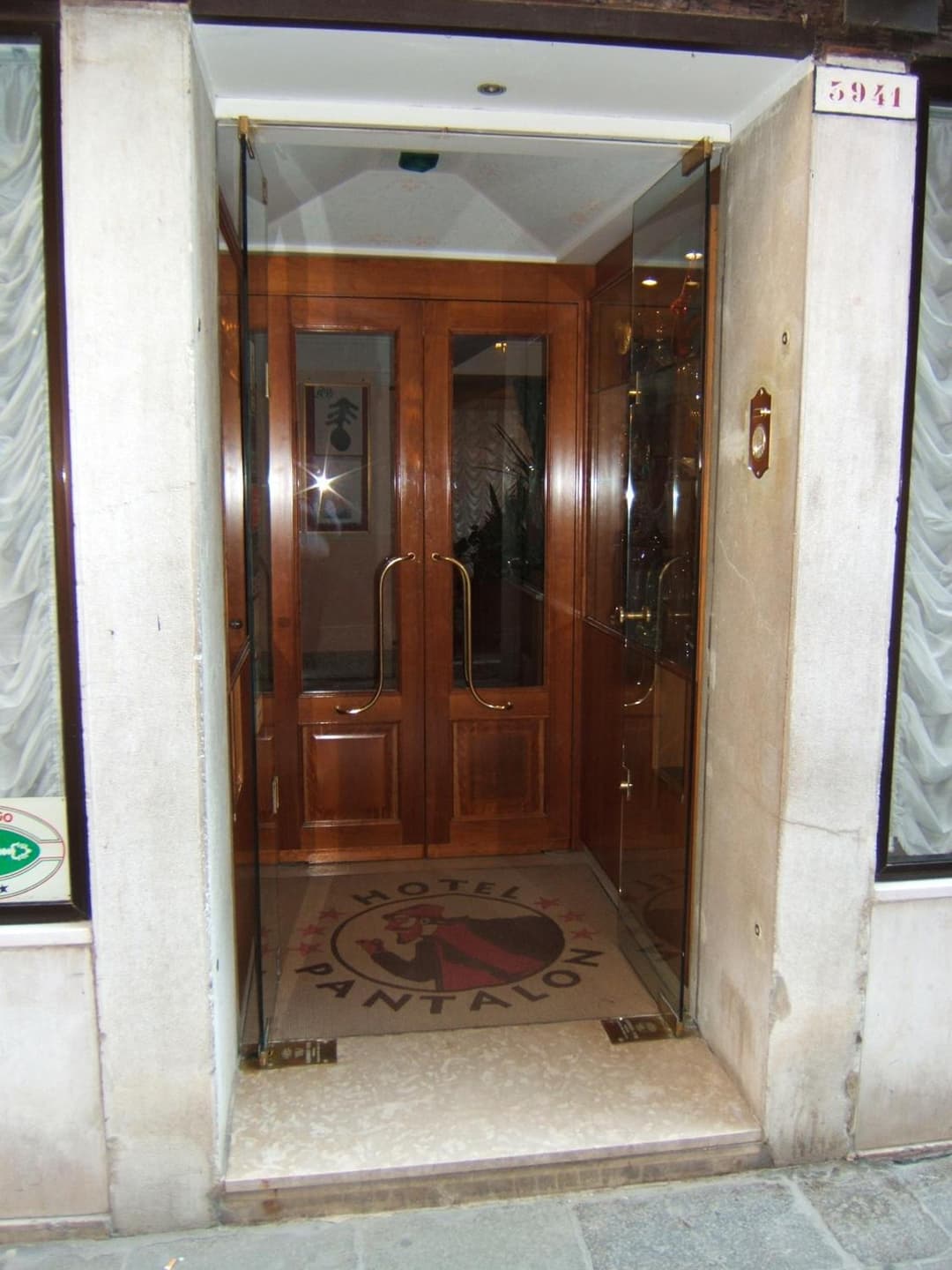 Hotel Pantalon — photo 1 of 1