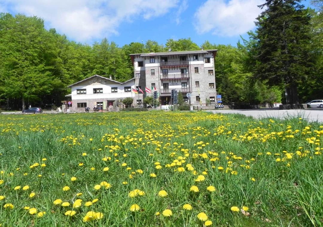 Albergo Le Macinaie - Monte Amiata — photo 1 of 86