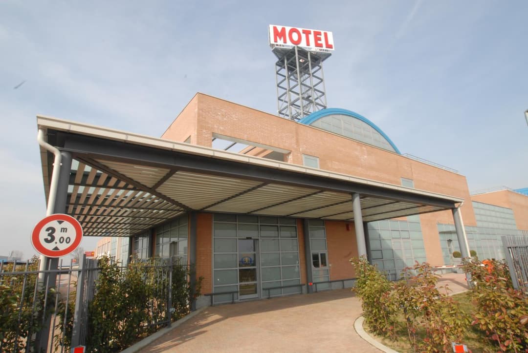 Hotel Motel 2 — photo 1 of 1