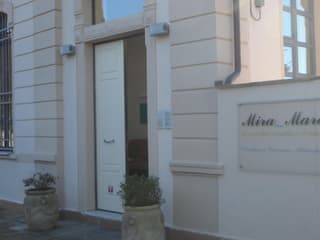 Miramare Apartments&Suites