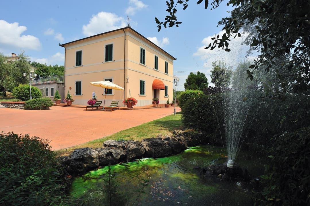 Villa La Nina — photo 1 of 32