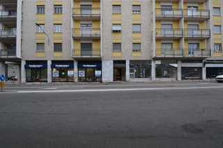 Magenta Apartment