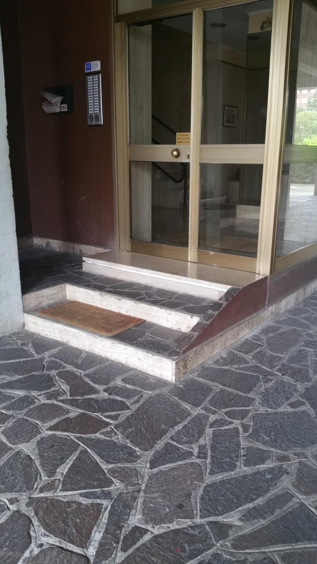 Casa Vacanze Cinecitta'est — photo 1 of 1