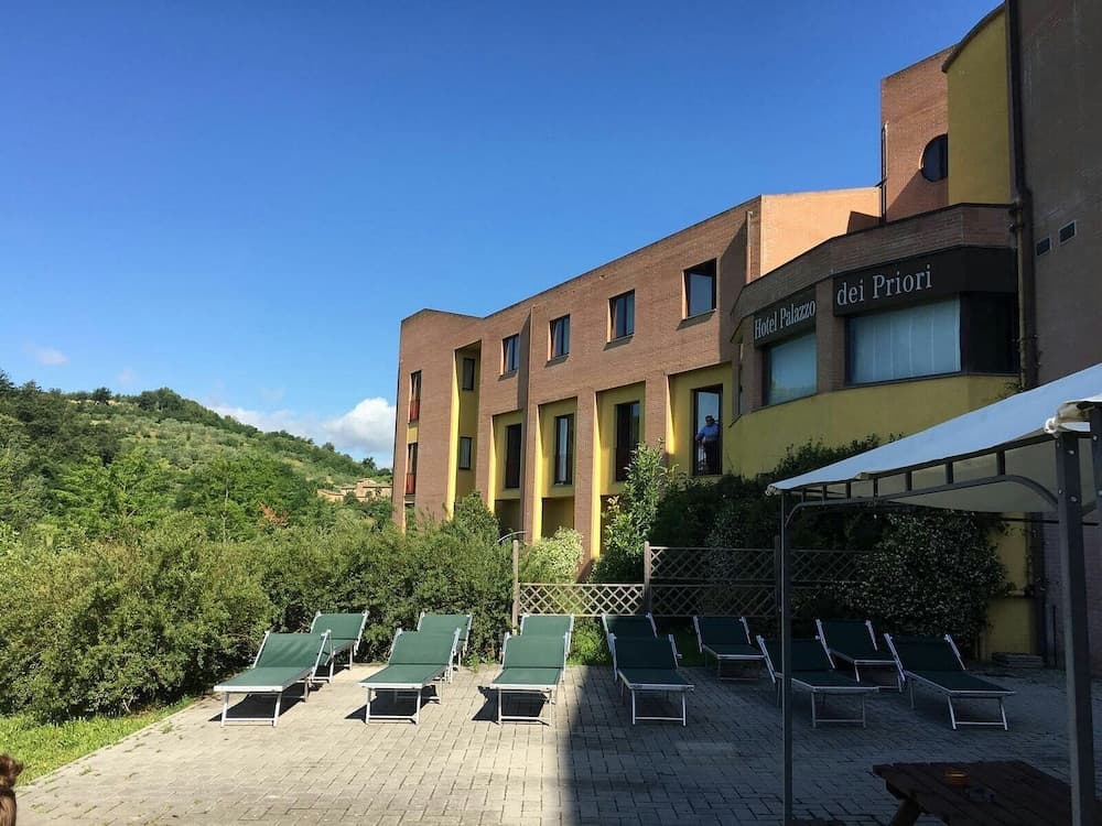 Al Palazzo dei Priori Hotel — photo 1 of 1