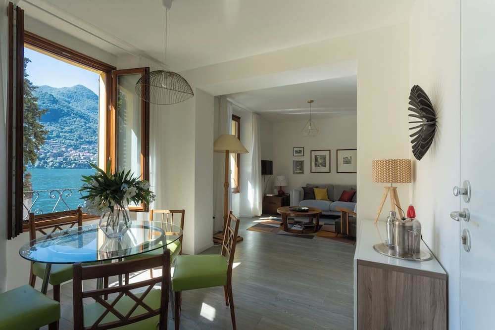 Romantic Pier by Rent all Como — photo 1 of 1