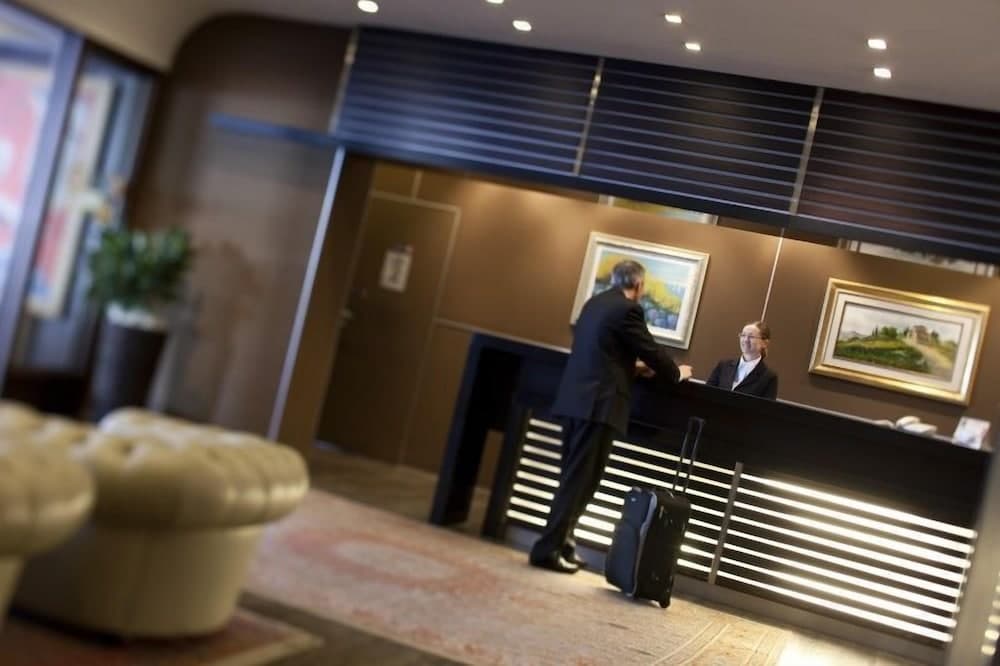Janus Hotel — photo 1 of 1