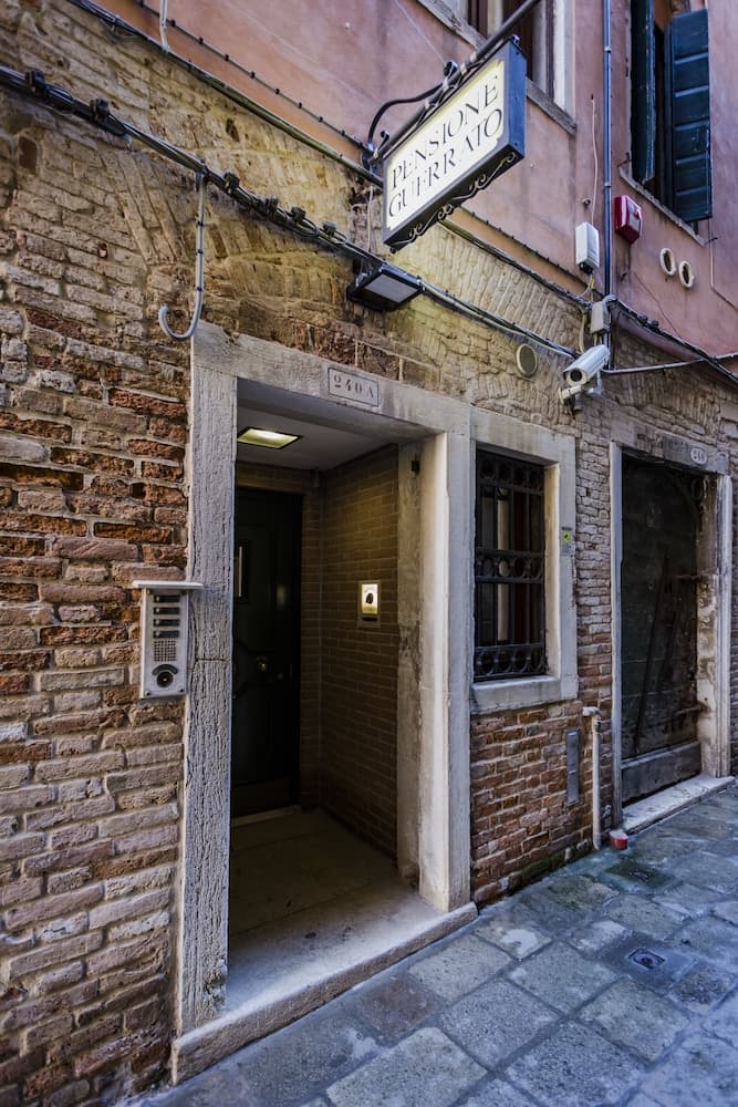 Hotel Guerrato — photo 1 of 306