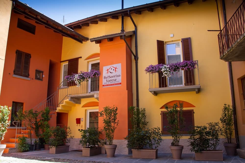 Bel Sorriso Varese - Dormire Felice Rooms & Apartments — photo 1 of 1