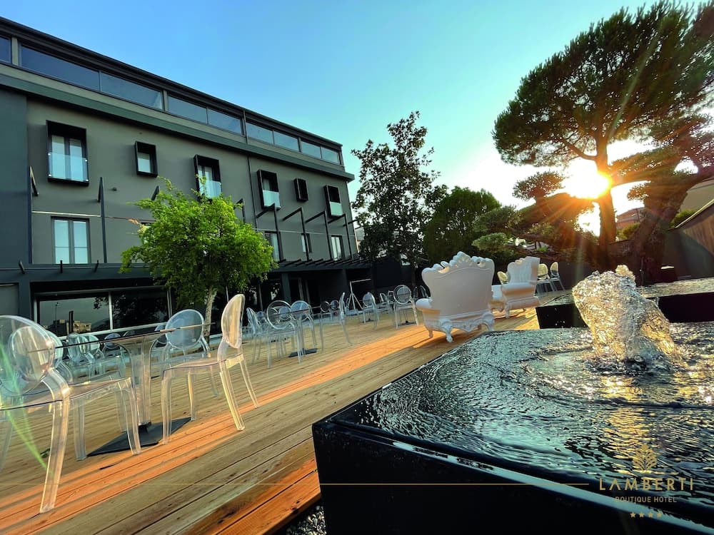 LAMBERTI BOUTIQUE HOTEL — photo 1 of 67