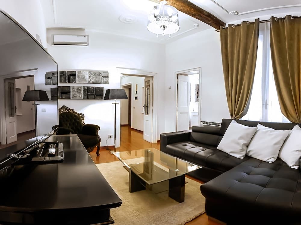Banchi Apartment — photo 1 of 1