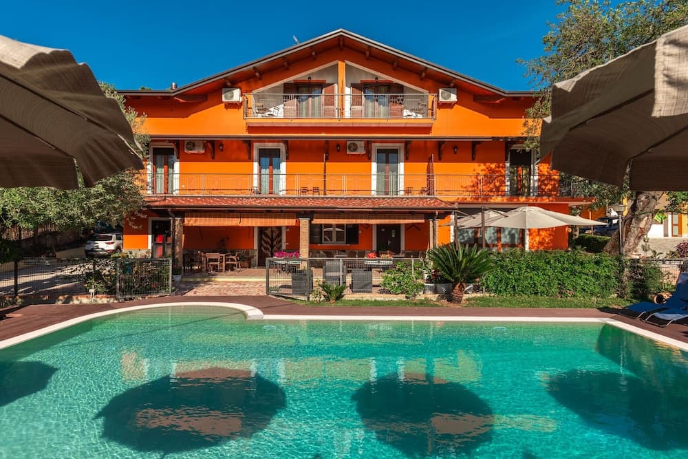 Bb La Mortella With Pool — photo 1 of 1