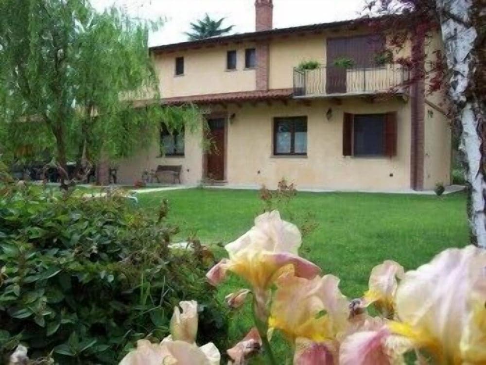 Agri Village Pavia — photo 1 of 1