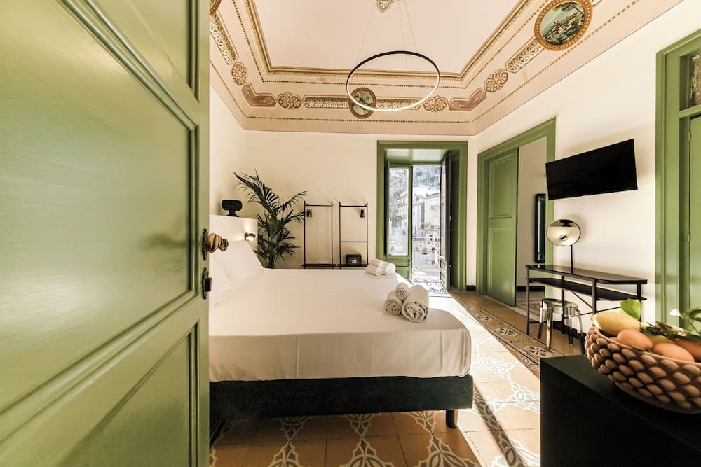 Palazzo Villelmi — photo 1 of 1