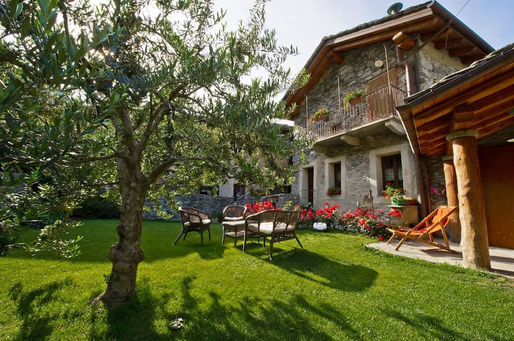 La Maison des Vignerons Chambres d'Hotes — photo 1 of 1