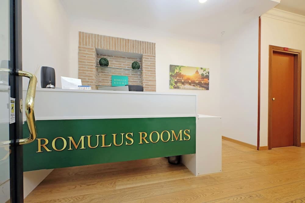 Romulus Rooms — photo 1 of 1