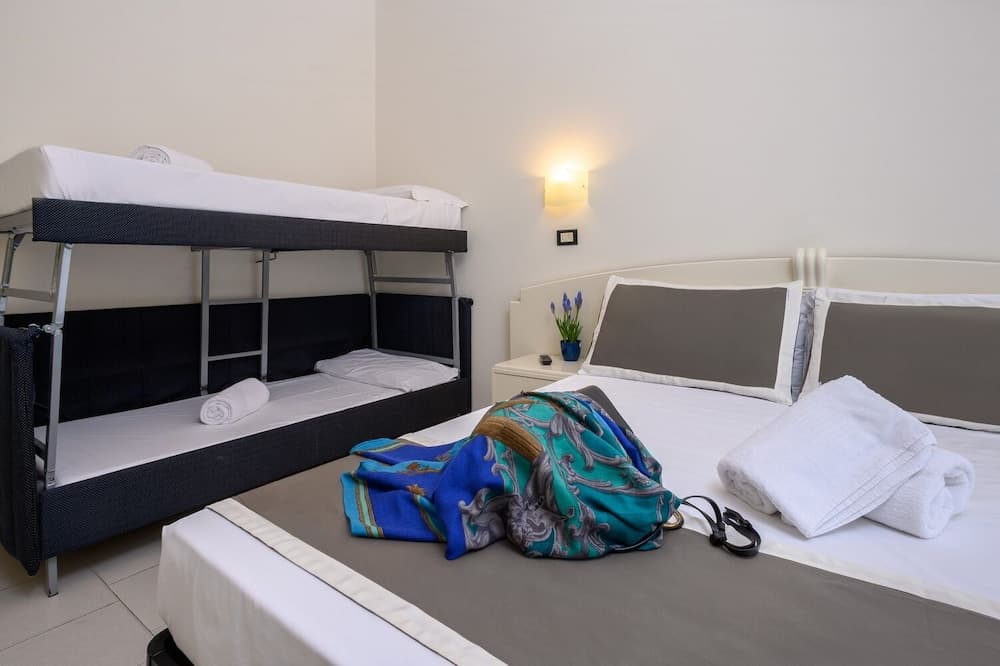 Hotel ATLAS — photo 1 of 41
