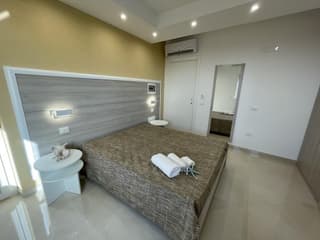 B&B Jerocades