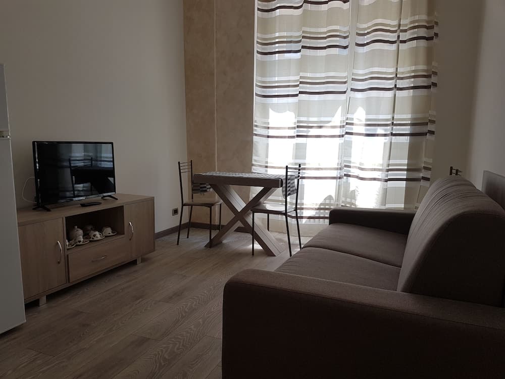 Sant'Ambrogio Flat — photo 1 of 1