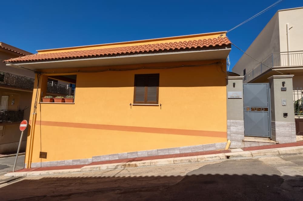 Sunset House Balestrate — photo 1 of 1