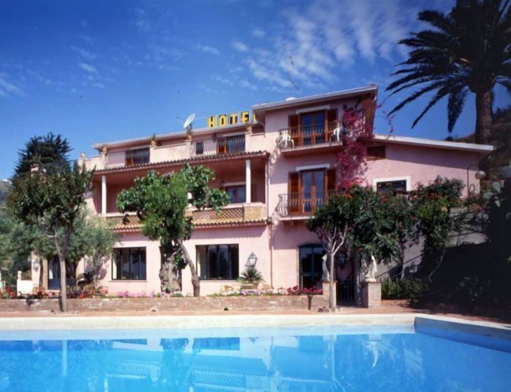 Hotel Villa Sirina — photo 1 of 1