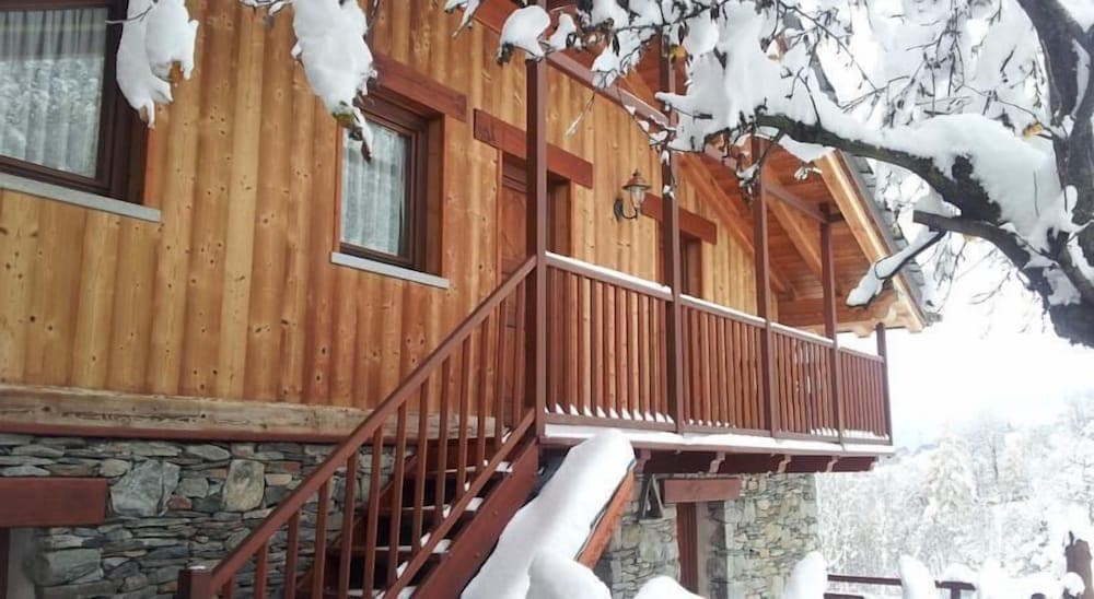 Maison Dominique — photo 1 of 27