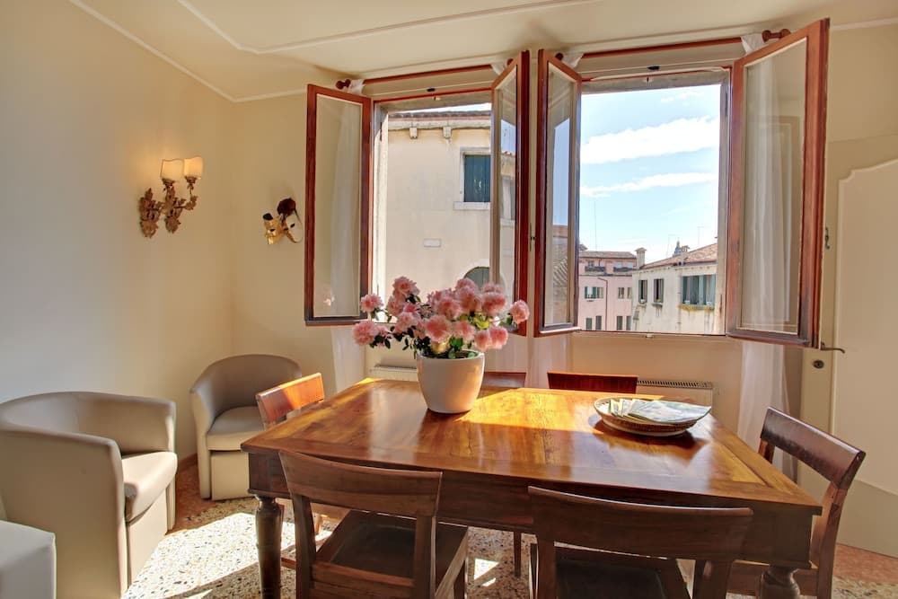 Canale - WR Apartments — photo 1 of 1