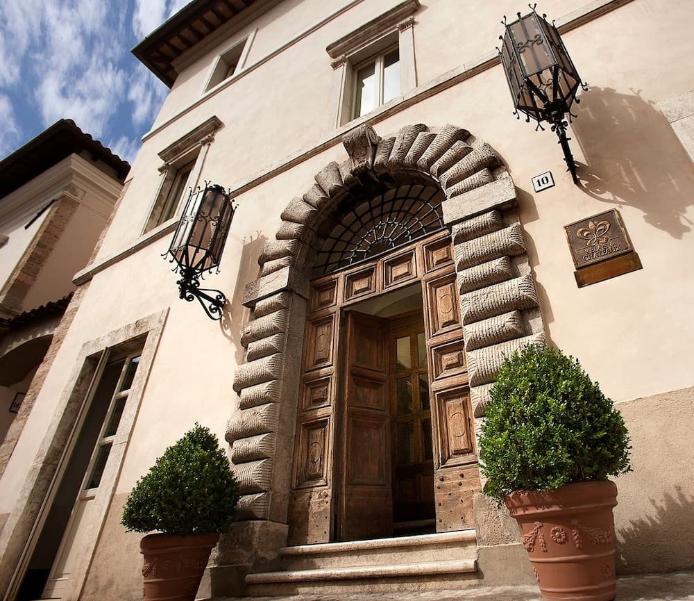 Palazzo Seneca — photo 1 of 1