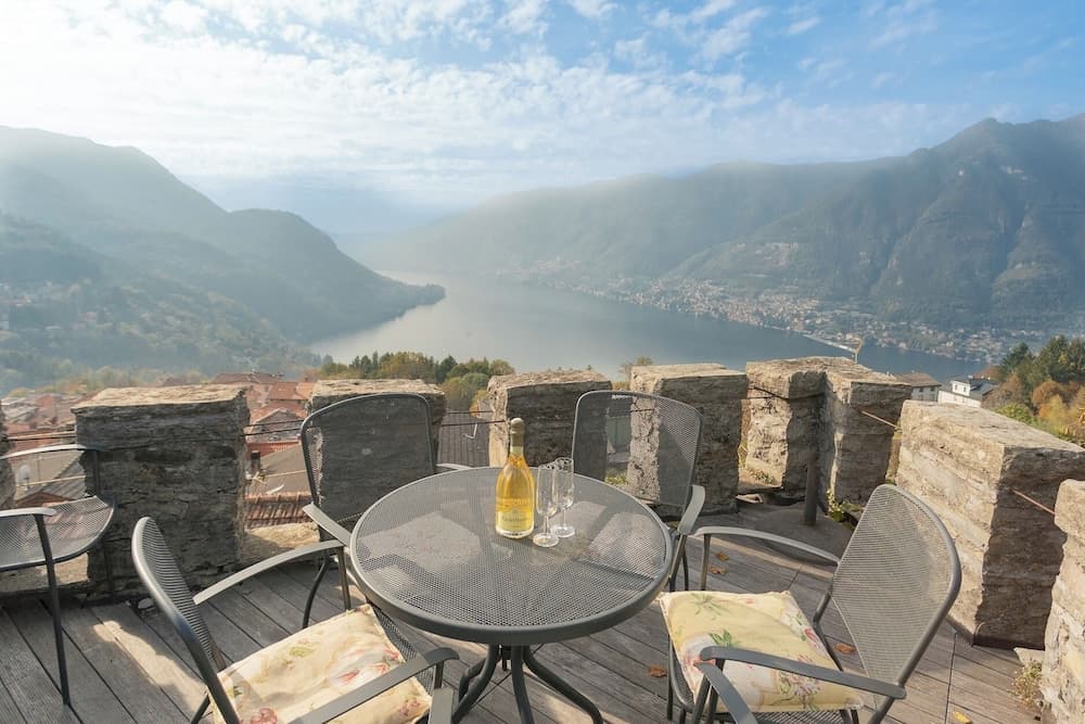 Villa Torre di Palanzo With Magnificent View by Rent all Como — photo 1 of 1