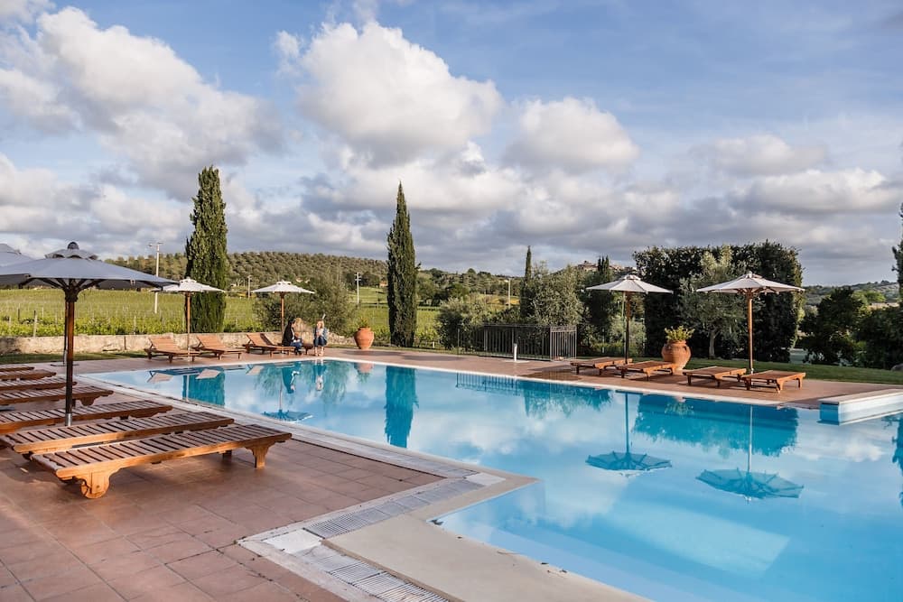 Villa Acquaviva — photo 1 of 47