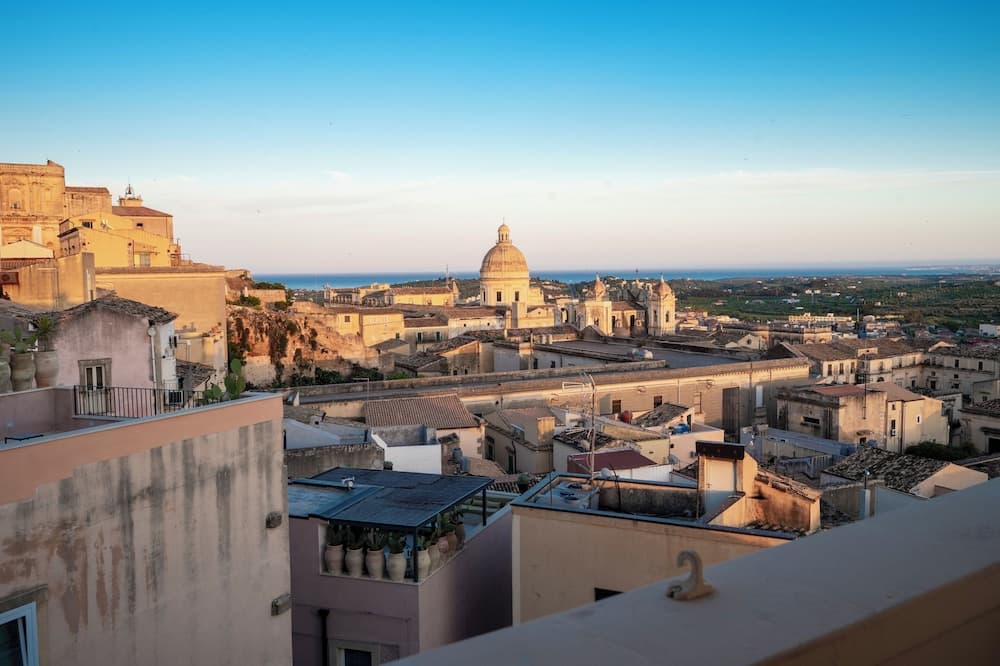 Panorama Suites Noto — photo 1 of 1