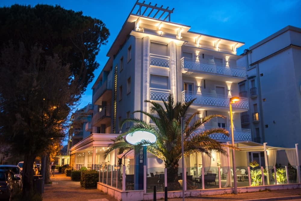 Hotel Veladoro — photo 1 of 63