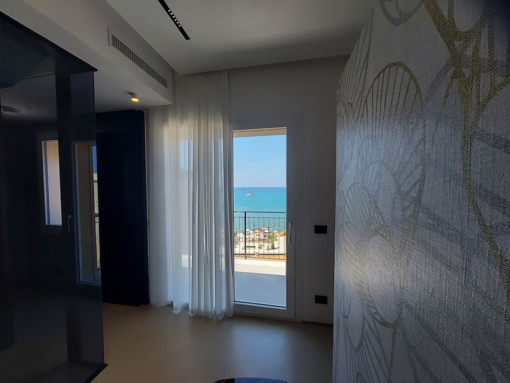 B&B Le Suites di Costanza — photo 1 of 1