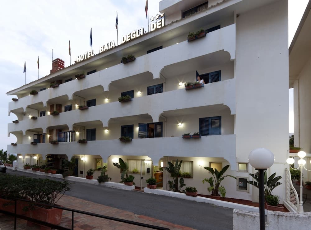 Hotel Baia Degli Dei — photo 1 of 1