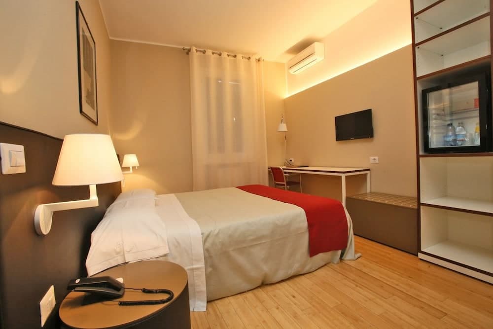 Mini Hotel Le Ville — photo 1 of 1